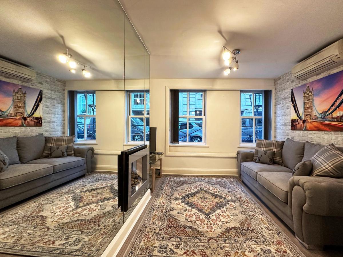 Chic Apartment In Mayfair London Bagian luar foto